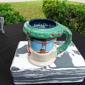 Disney Snow White Coffee Mug New